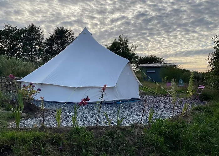 Glamping Meadow Bell Tent